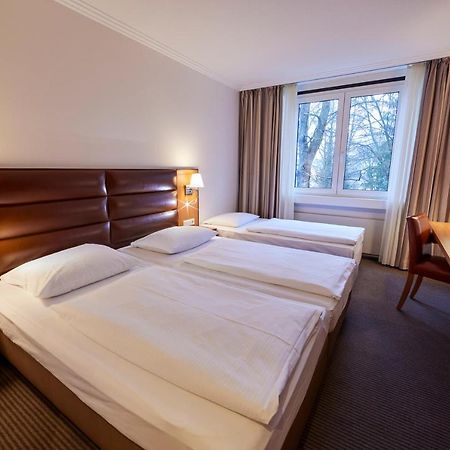 Hotel Bredeney Ессен Екстер'єр фото