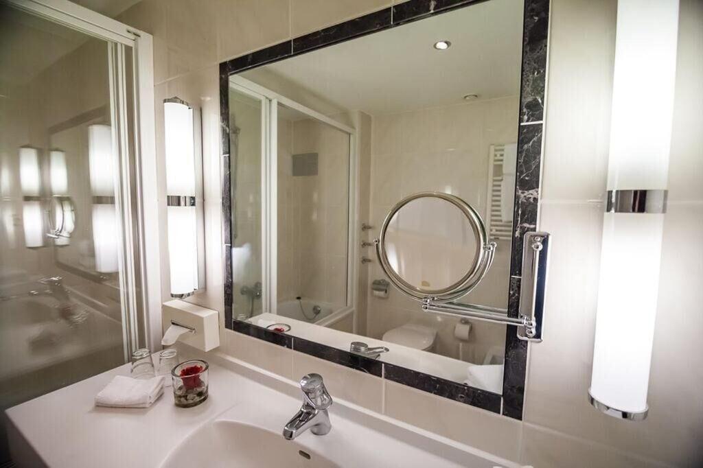 Hotel Bredeney Ессен Екстер'єр фото